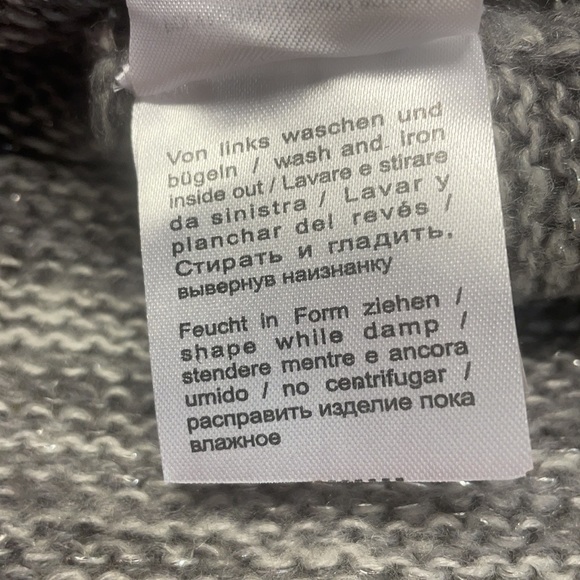 Women’s Crewneck Knit-Sweater, Fringed seam, long sleeve, Small, Blue Seven - Picture 8 of 15